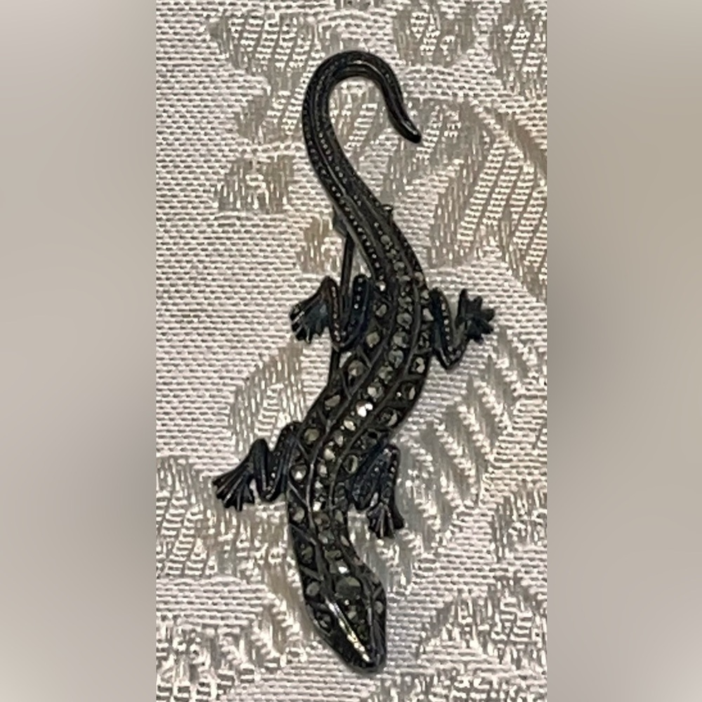 VTG Marcasite Lizard Brooch Salamander Pin Rolling Safety Clasp Art Deco 2.25"